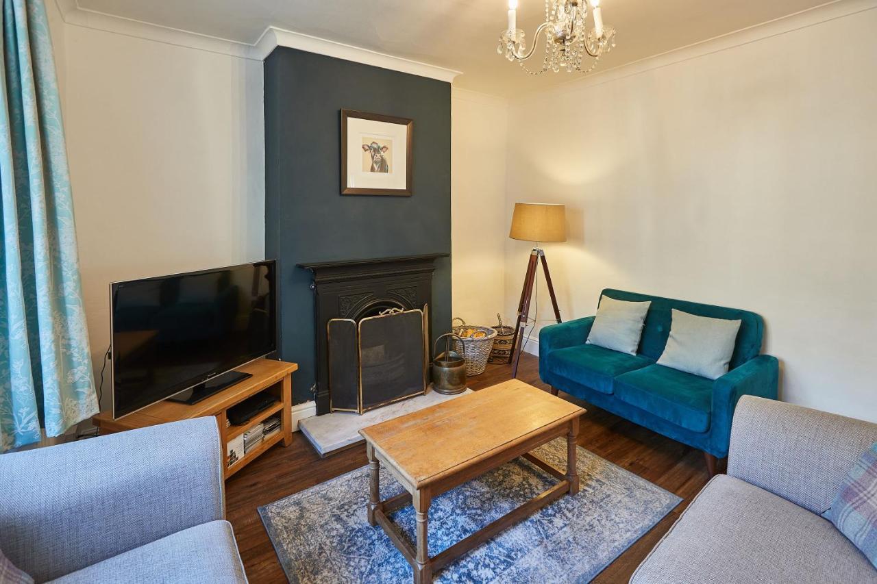 Host & Stay - Hall Garth Pickering Luaran gambar